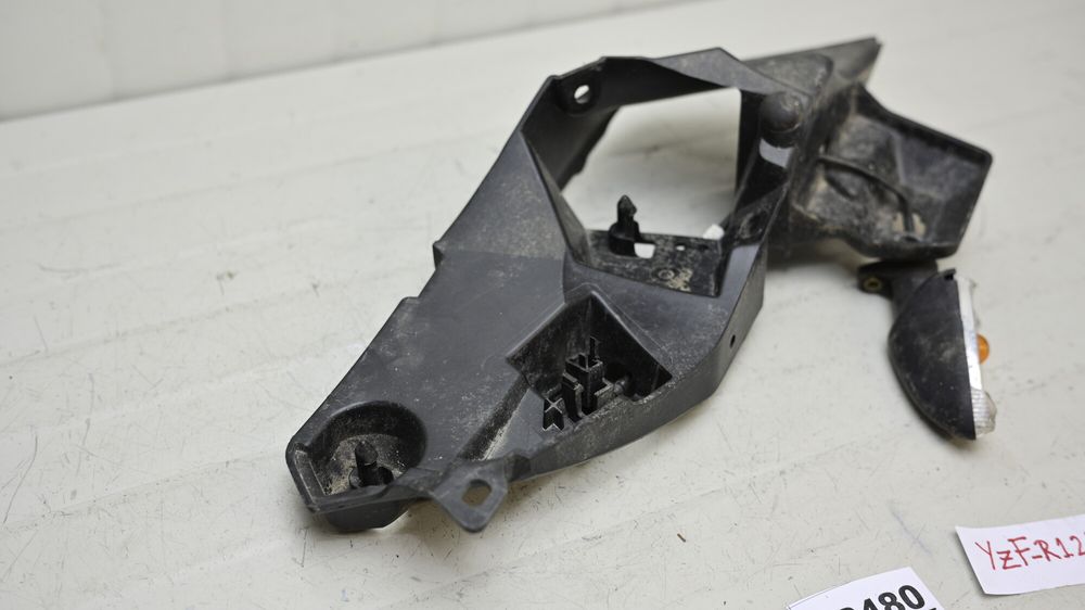 Deflector Carena Aer Stanga Cu Semnalizare Yamaha YZF-R125 2008 - 2012