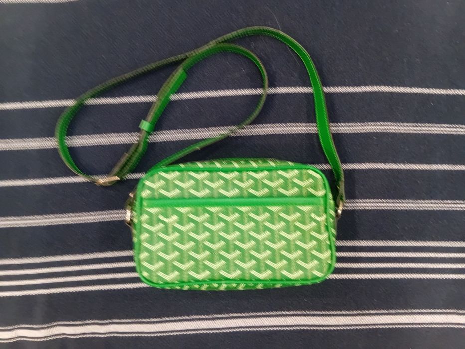 Борсетка GOYARD зелёного цвета