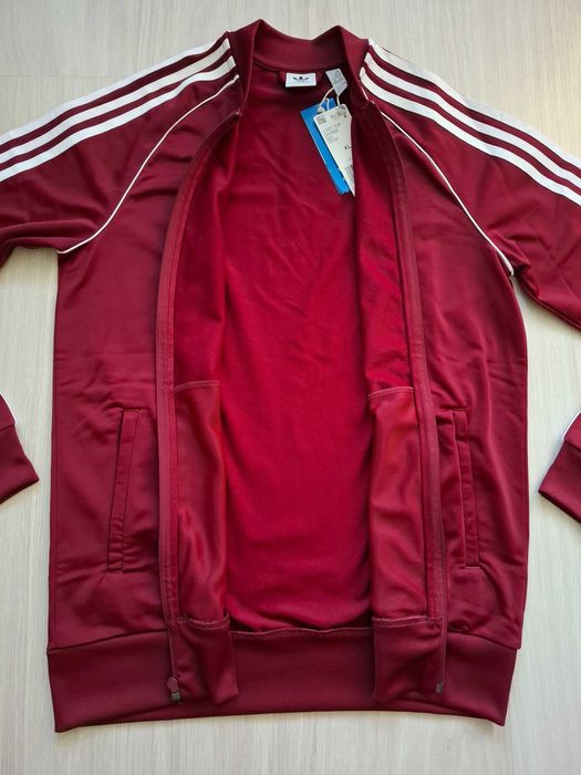 Горница Адидас / Adidas, размер XL за тийнейджъри и по-слаби мъже,