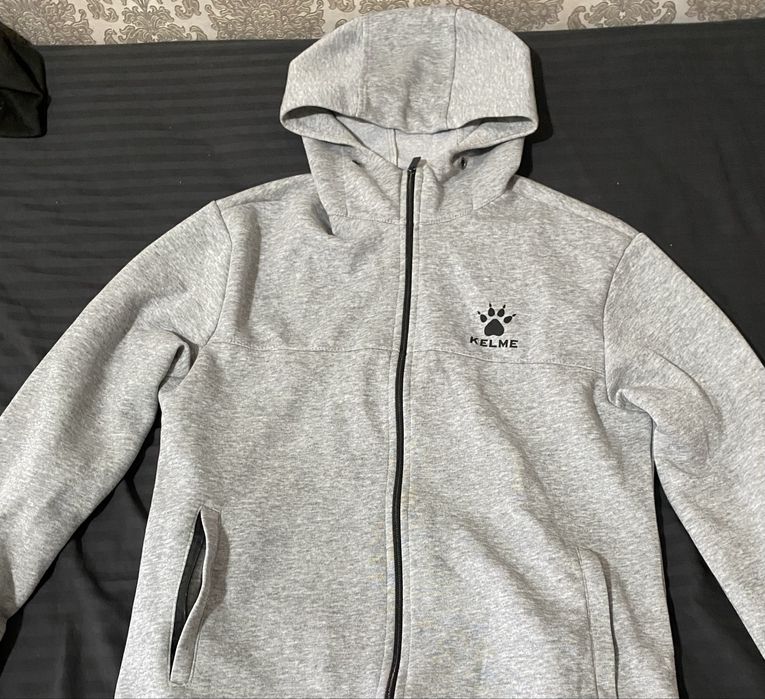 Спортивная одежда KELME