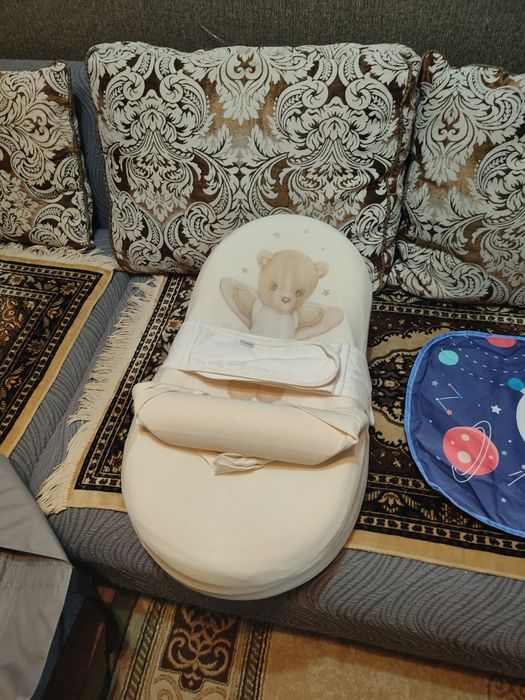 Детский кокон в отличном состояние