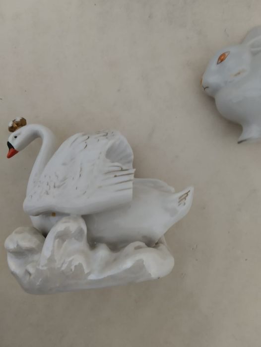 Фарфоровая статуэтка