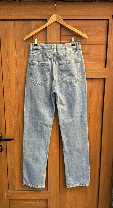 Дамски дънки с висока талия Zara