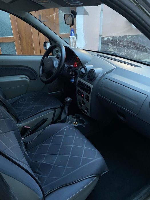 Vând Dacia Logan 1.6MPI + GPL