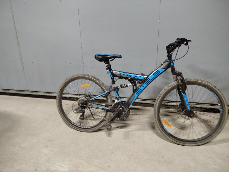 Продам велосипед STELS FOCUS синего цвета