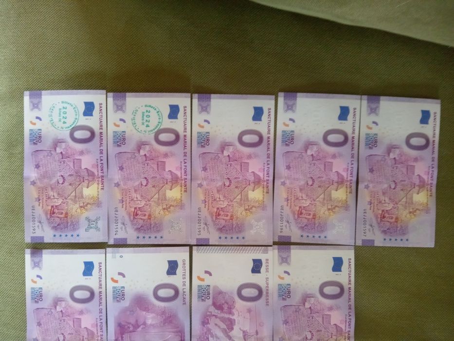 Здравейте продавам лото от 0 евро банкноти от Париж  таз годишни.