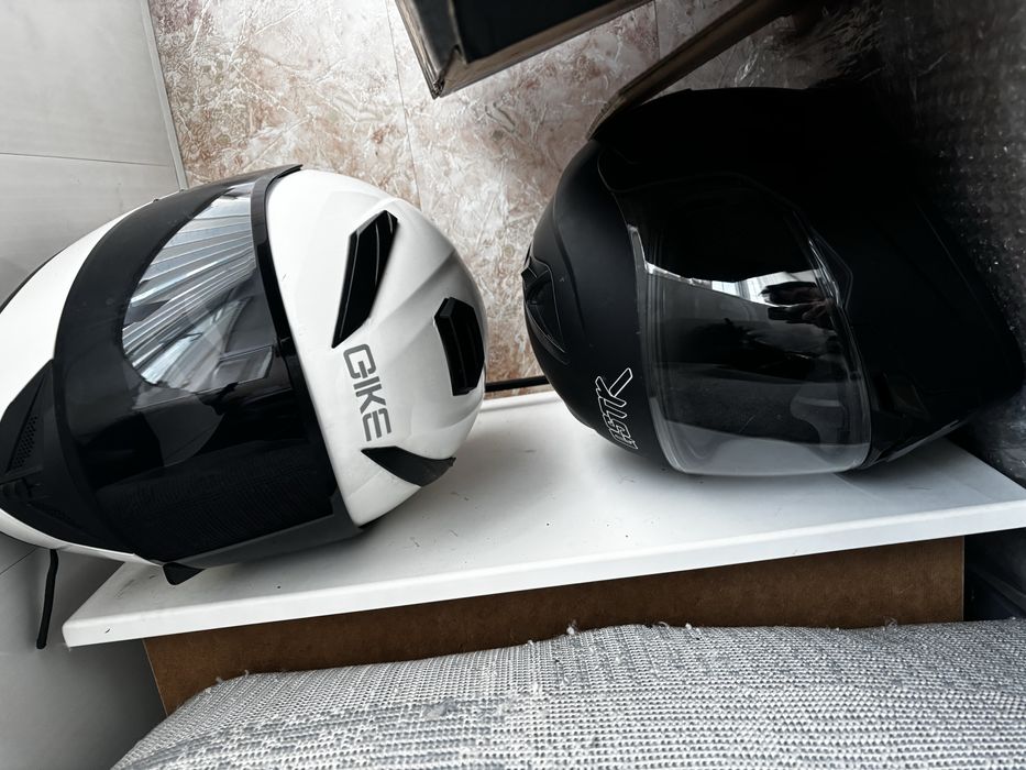 Продам два шлема