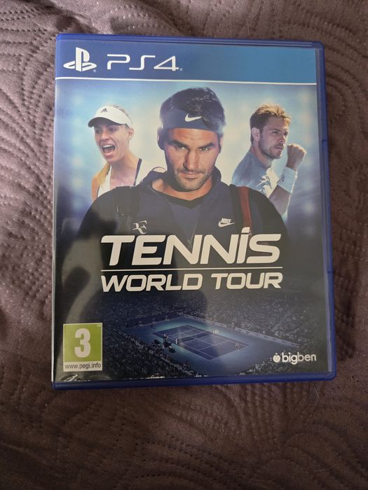 Vand jocuri ps4 in stare buna