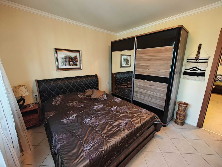 Продава се Тристаен апартамент в Созопол - 96 кв.м за 1652 €/кв.м - Снимка #9