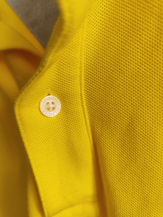 Лимонное поло от Tommy Hilfiger