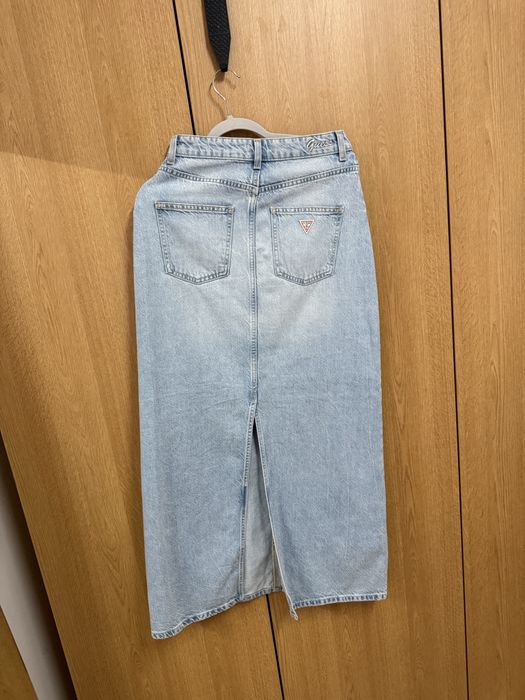 Комплект яке и пола на Guess
