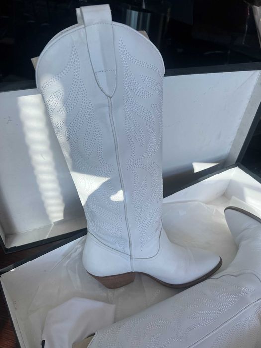 PINKO White Boots 100% leader