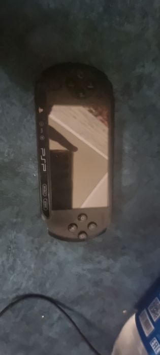продаю PSP оригинал