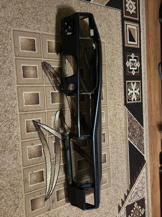 Продам  панель (торпеду)