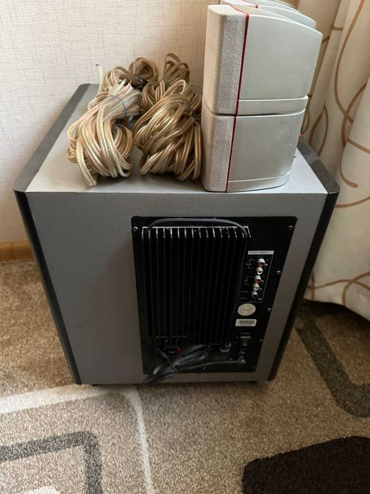 Продам акустику microlab x10-d
