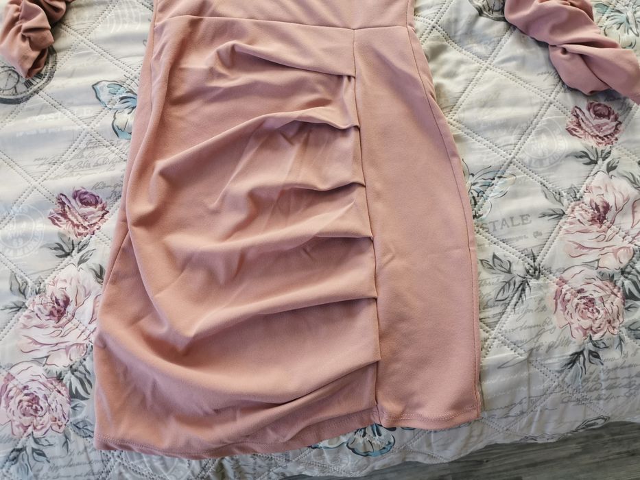 Дамска рокля - универсален размер