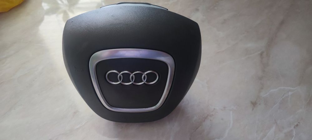 четирилъчев Airbag от Ауди а4 б8