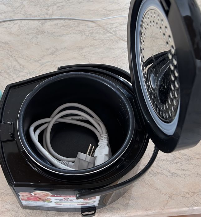 Мультиварка Redmond