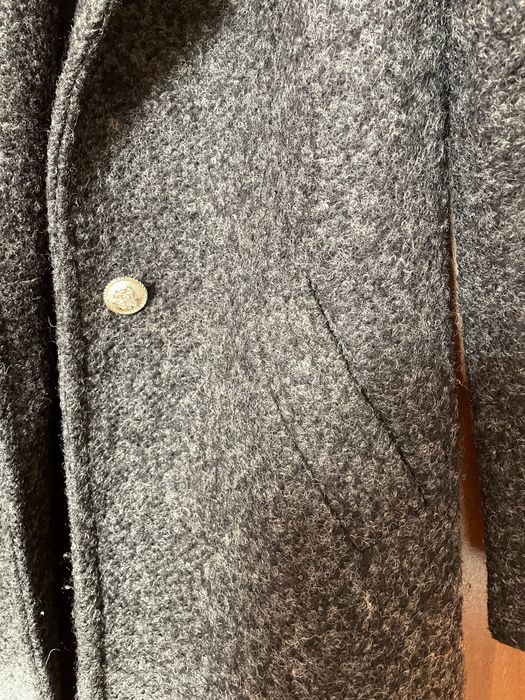 Пальто в сером цвете