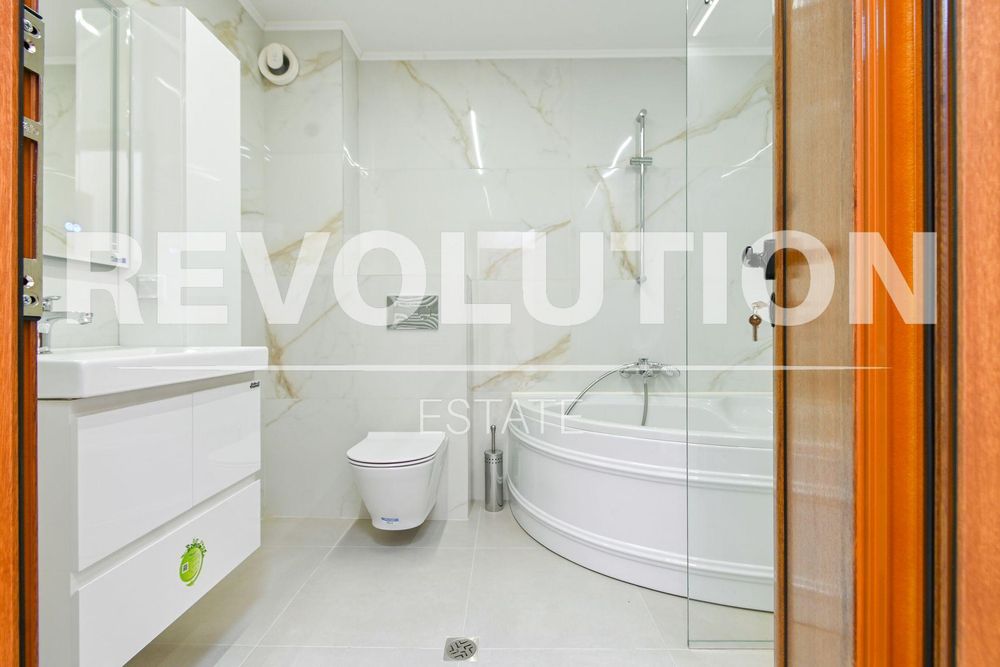 Дава се под наем Тристаен апартамент в София, Витоша - 125 кв.м за 847.62 € - Снимка #7