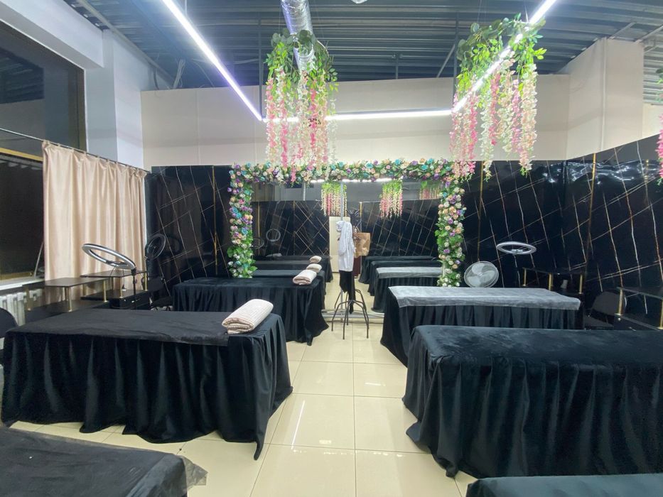 Сдам в аренду кушетку в салоне красоты