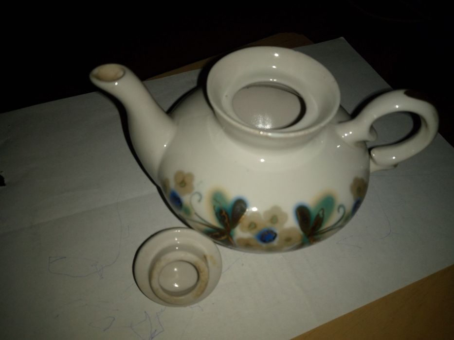 Фарфоровый заварник