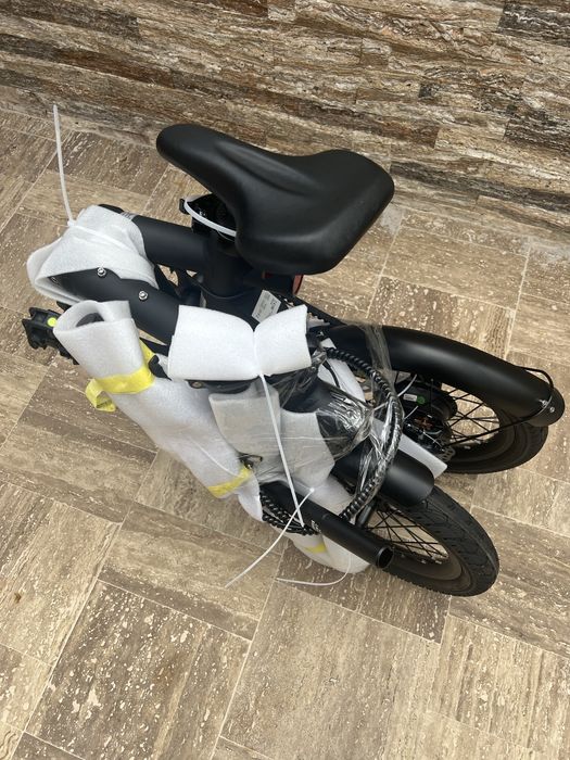 Bicicleta electrica T-BIKE CR250 Neagra