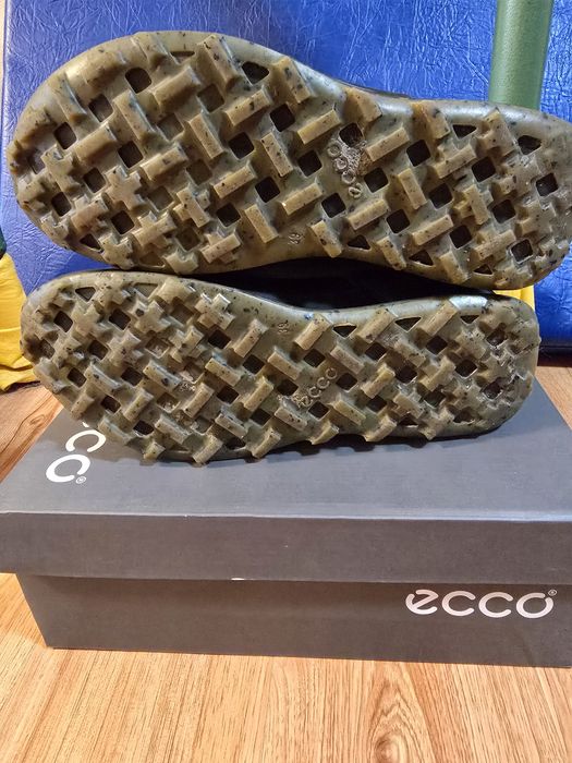 Ботинки Ecco 39р зима