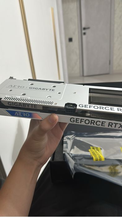 Видеокарта RTX 4060 GIGABYTE AERO