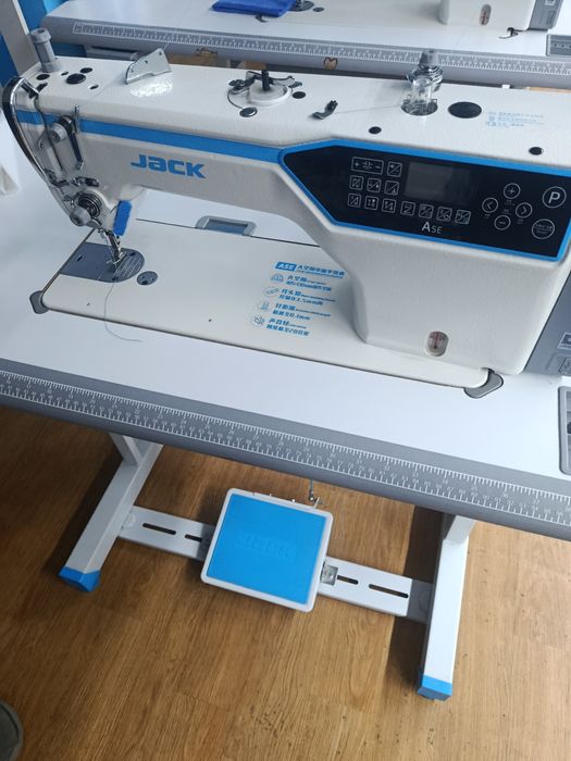 Хар хил турдаги тикув машинкалари