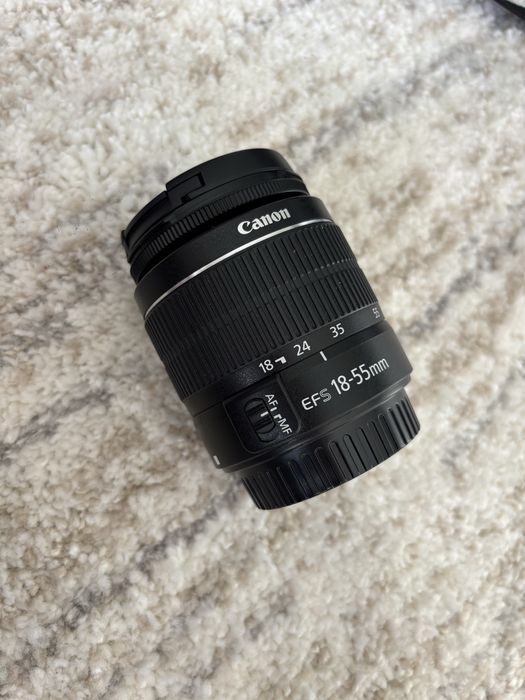 Фотоапарат Canon EOS 1300D