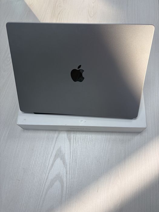 Macbook Pro m2 pro 16/1000