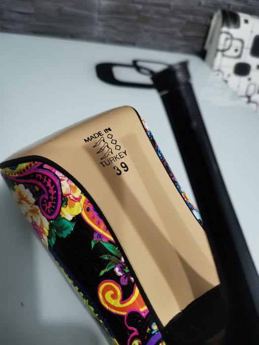 Pantofi cu toc, multicolor, floral, mărimea 38