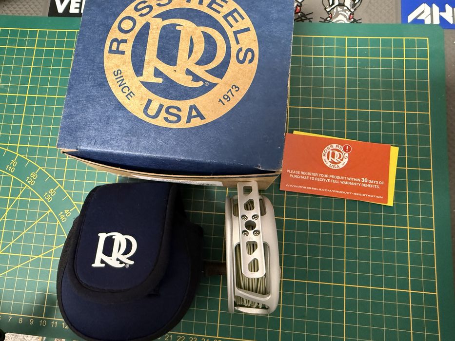 Mulineta (fly) musca Ross Colorado clasa #2/3 + fir Orvis SuperFine