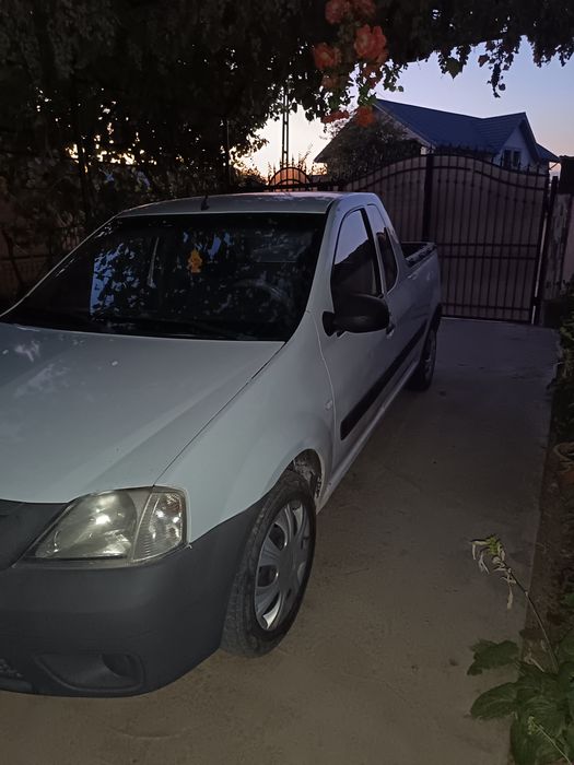 Vând  dacie pick-up