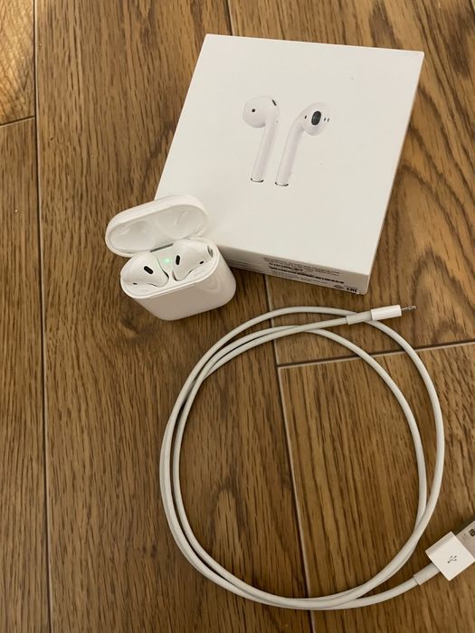 AirPods with 2 сатылады