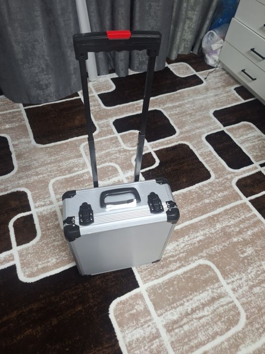 Продам набор инструментов