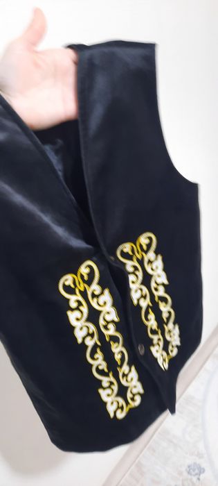 Продам жакет на  НАУРЫЗ