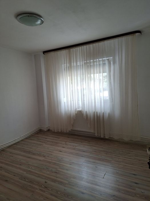 Apartament 3 camere decomandate