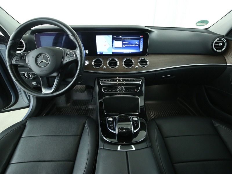 De vanzare Mercedes-Benz E220 D