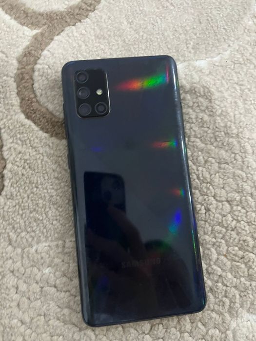 Продам телефон самсунг а 71