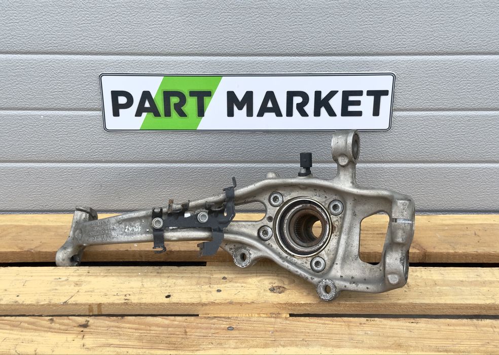 Шенкел AUDI A4 B9 8W0407241F 8W0407559