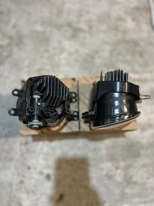 Туманки противотуманки  LC 200 LX 570