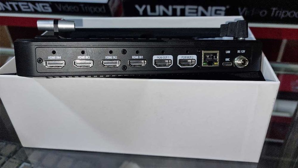 HDMI микшер SproLink NeoLive R2plus YouTube учун стрим килади