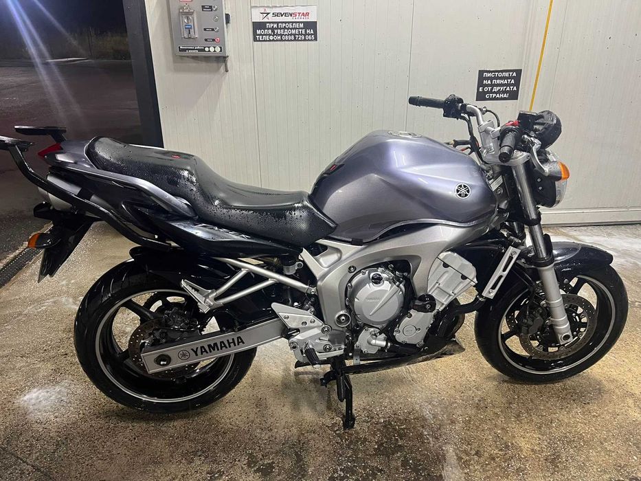 Мотор Yamaha FZ6 със ABS на двете гуми
