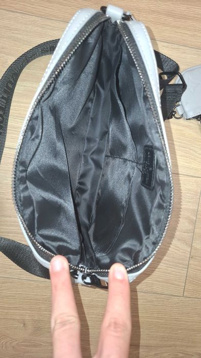 Louis Vuitton чанта