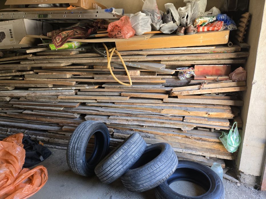 Лес. Для строительства.