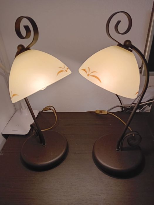Set 2  lampi vintage. Pret 360 lei