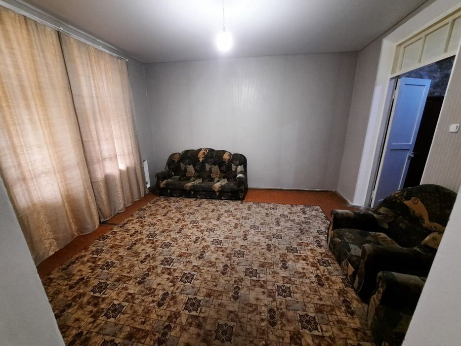 Продается 3-комнатная квартира