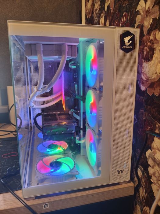 Ryzen 9 7950x, X670 gigabyte aorus , case+ водянка